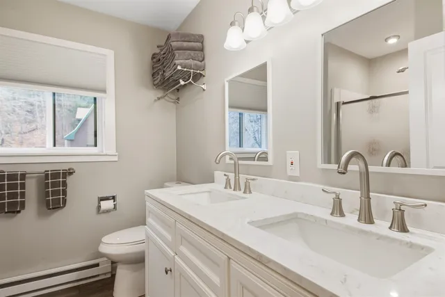 $799,000 | 798 Vermont Rte 100, Wilmington, VT 05363