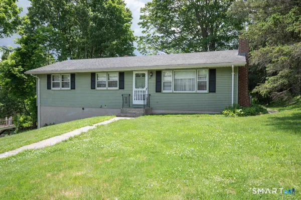 $329,900 | 64 Somer Drive, Meriden, CT 06451