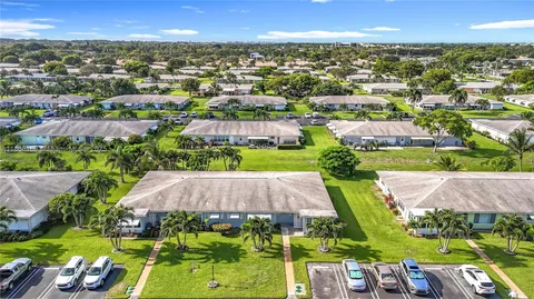 $120,000 | 290 Main Boulevard, Unit C, Boynton Beach, FL 33435