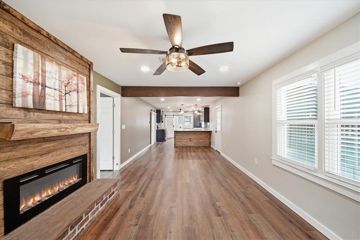 166 Berry Road Boiling Springs, SC 29316 - Photo 3 of 34