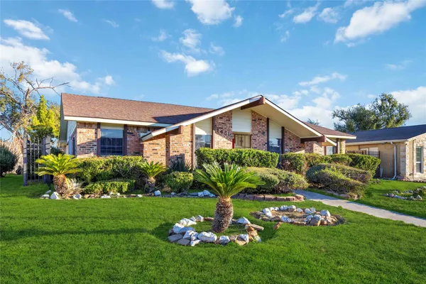 $2,000 | 14515 Merry Meadow Drive, Houston, TX 77049