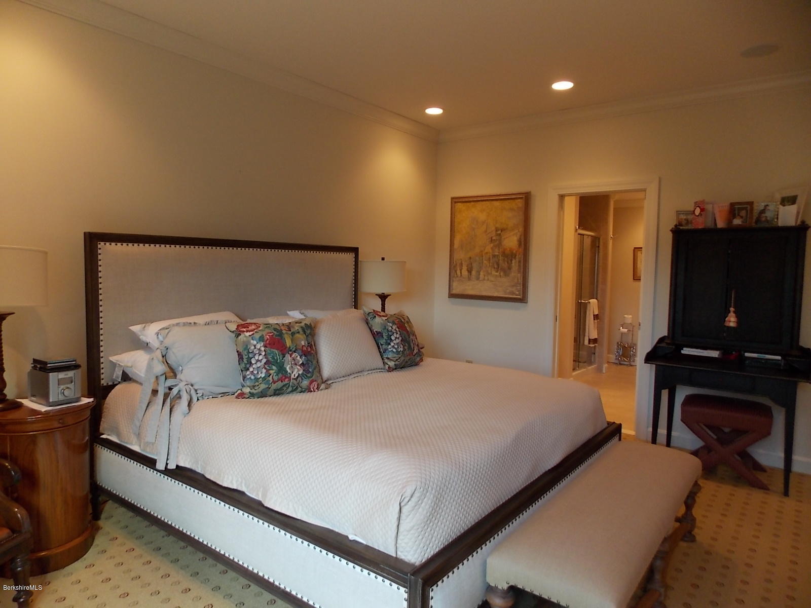 9 High Crest Road, Unit 9 Lenox, MA 01240 - Photo 20 of 54 master to bath