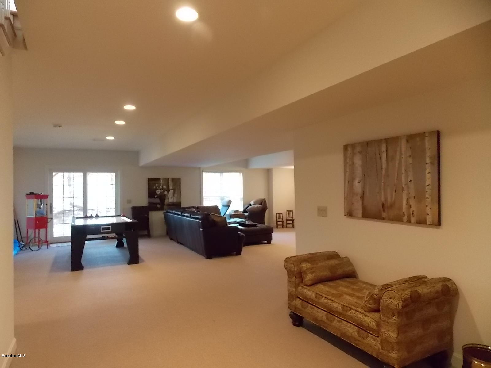 9 High Crest Road, Unit 9 Lenox, MA 01240 - Photo 34 of 54 family room