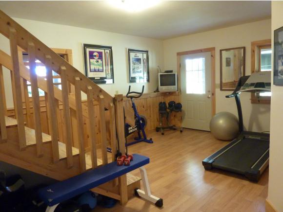 661 Mt Hunger Road Henniker, NH 03242 - Photo 14 of 30 Gallery Image 14