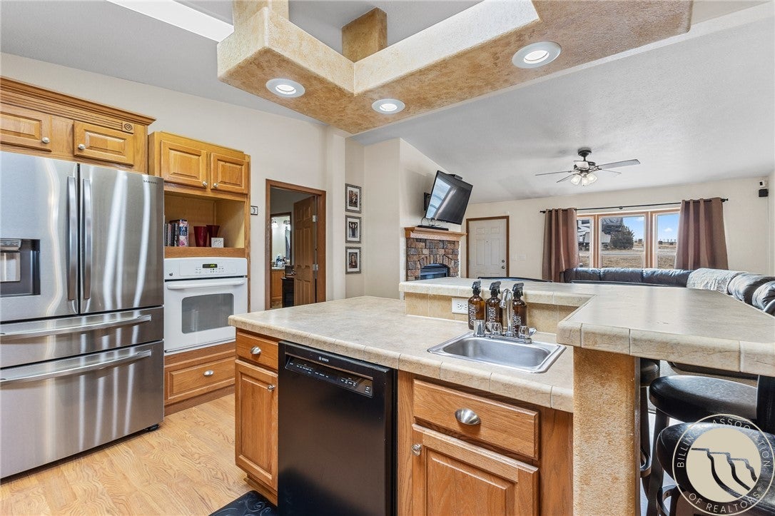 3335 White Buffalo Road Huntley, MT 59037 - Photo 12 of 36 Gallery Image 12