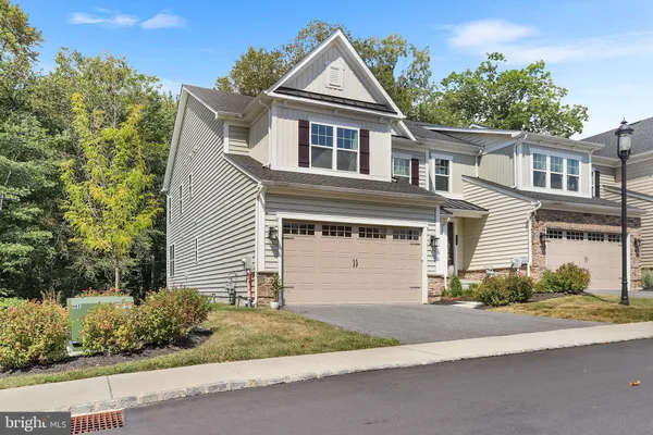 $875,000 | 233 Ponds Edge Drive, Media, PA 19063
