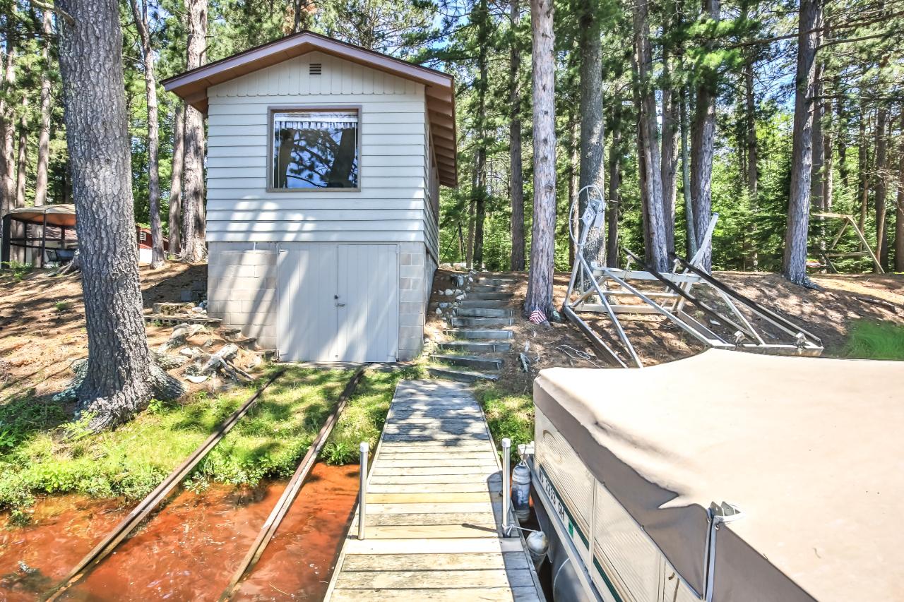 5243 Illinois Road Eagle River, WI 54521 - Photo 21 of 32 Gallery Image 21