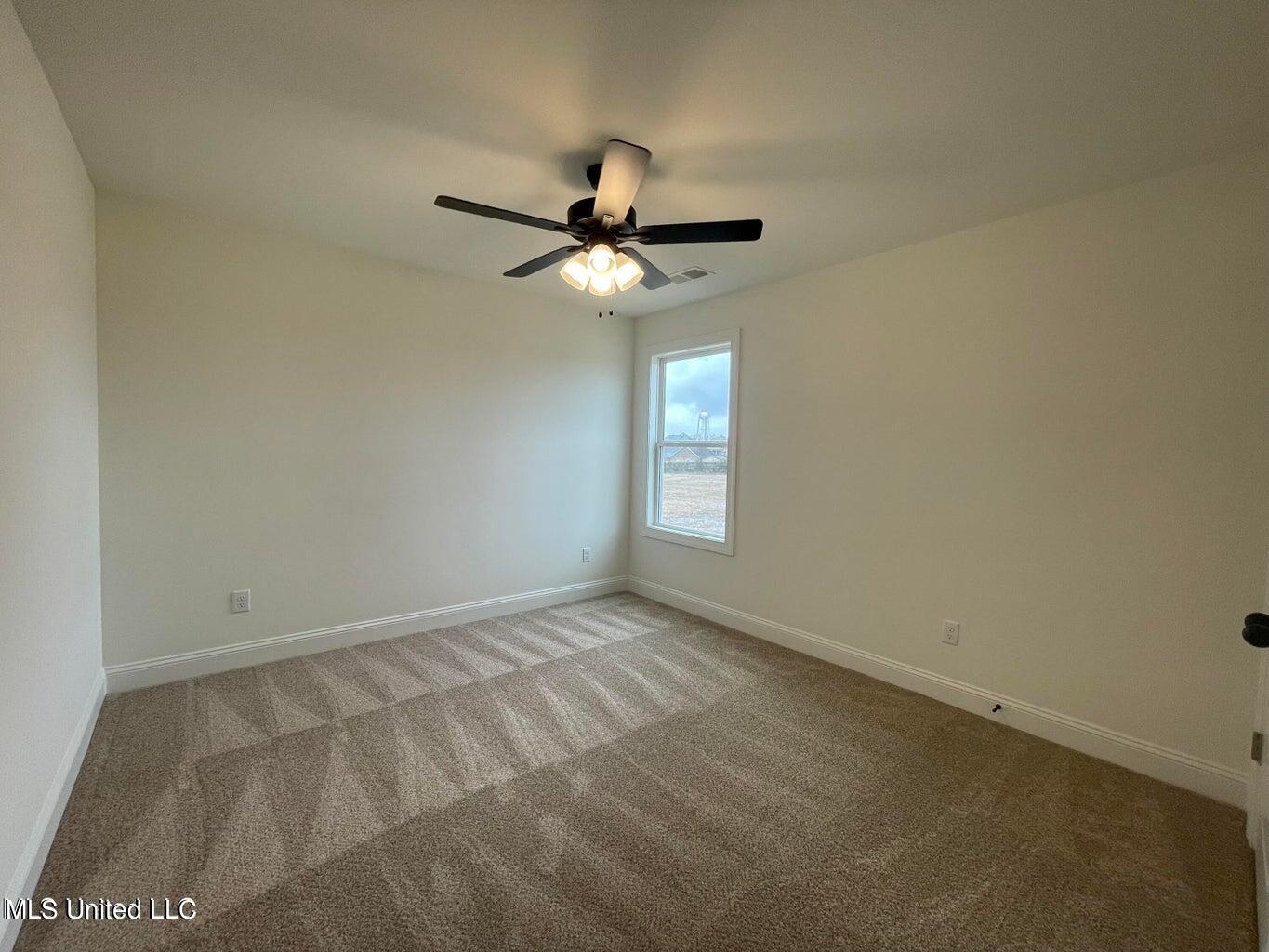 528 Centerline Roper Loop Byhalia, MS 38611 - Photo 15 of 21 Photos of a similar home,