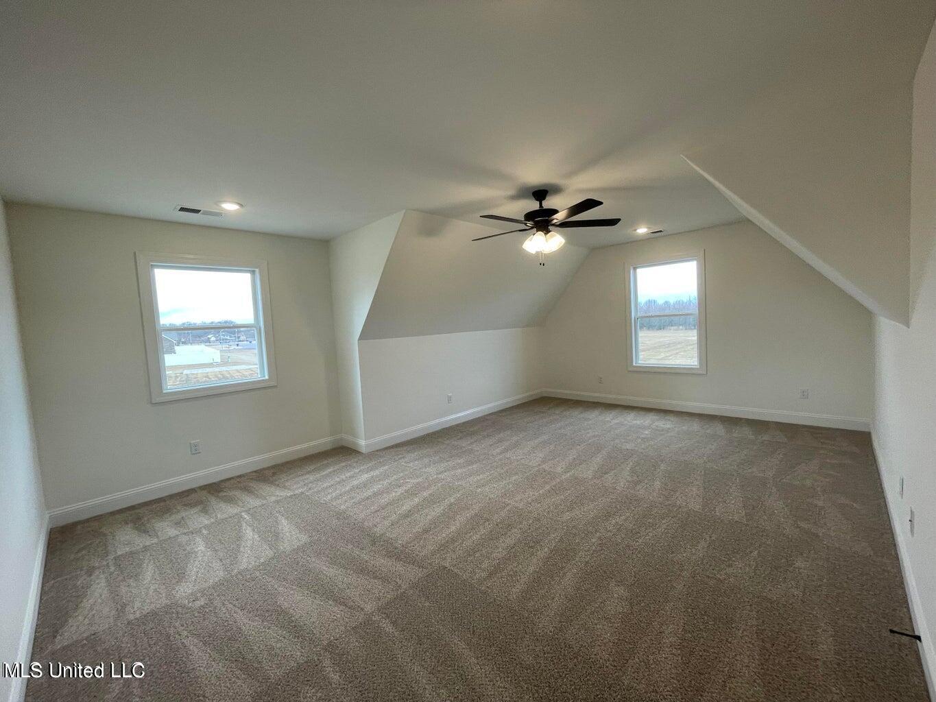 528 Centerline Roper Loop Byhalia, MS 38611 - Photo 17 of 21 Photos of a similar home,