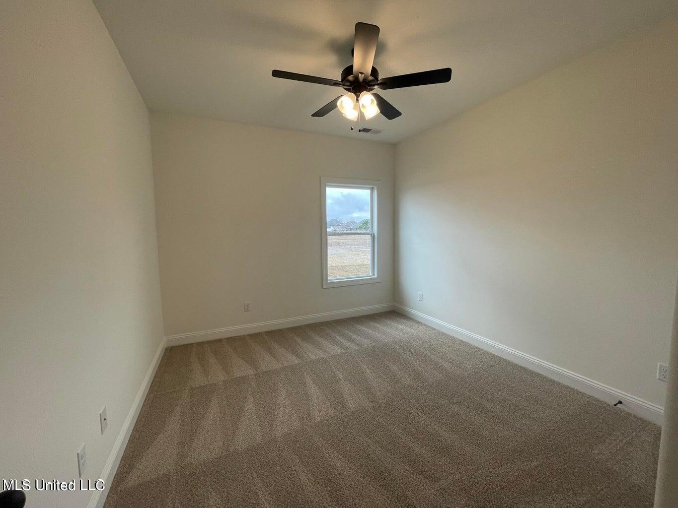 528 Centerline Roper Loop Byhalia, MS 38611 - Photo 20 of 21 Photos of a similar home,