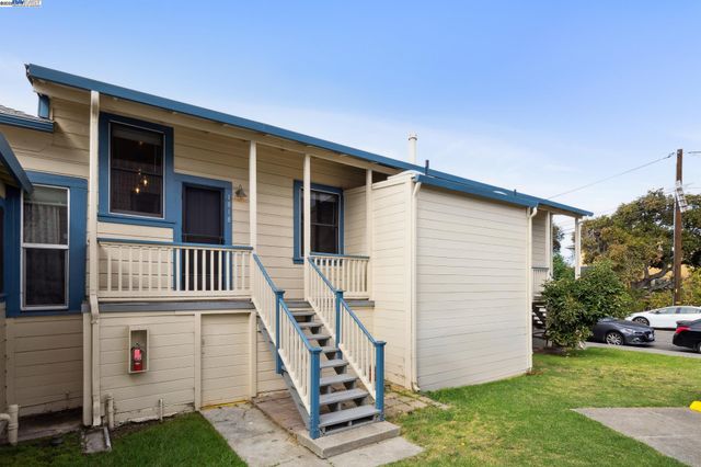 $1,600,000 | 1820 3rd Street, Alameda, CA 94501
