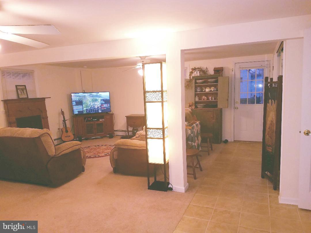 1104 Mapleton Street Woodbridge, VA 22191 - Photo 20 of 26 Gallery Image 20