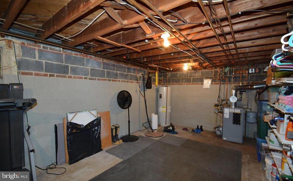 1104 Mapleton Street Woodbridge, VA 22191 - Photo 25 of 26 Gallery Image 25