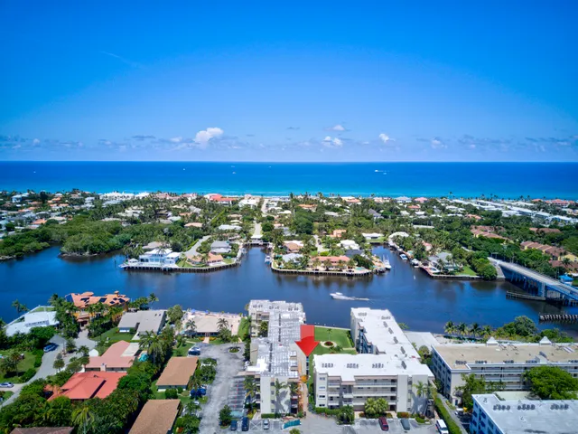 $275,000 | 650 Snug Harbor Drive, Unit G307, Boynton Beach, FL 33435