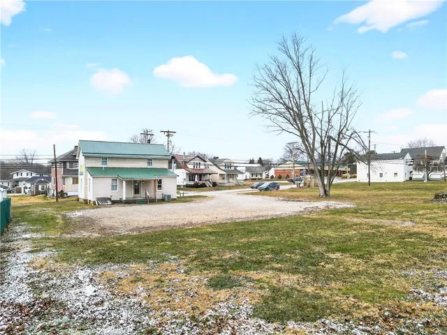 $129,900 | 312 South Vine Street, Carmichaels, PA 15320