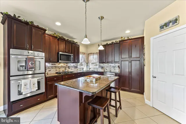 $550,000 | 2932 Avebury Stone Circle, Downingtown, PA 19335