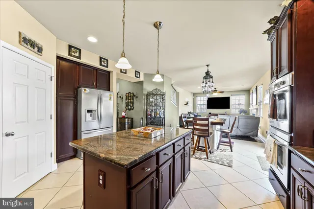 $550,000 | 2932 Avebury Stone Circle, Downingtown, PA 19335