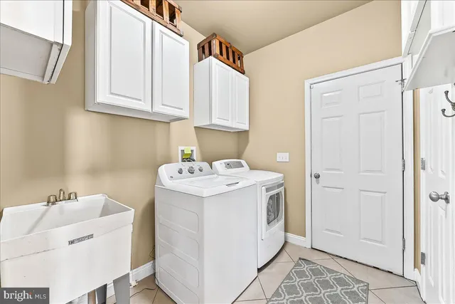 $550,000 | 2932 Avebury Stone Circle, Downingtown, PA 19335