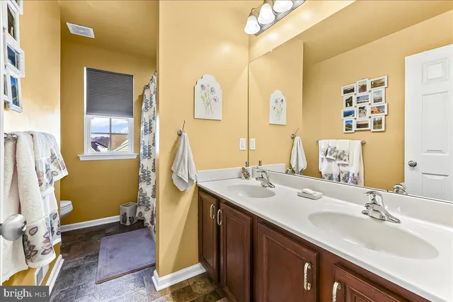 $550,000 | 2932 Avebury Stone Circle, Downingtown, PA 19335