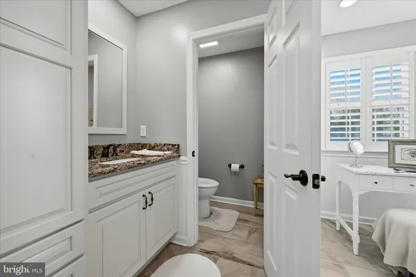 $545,000 | 577 Pinnacle Drive, Bunker Hill, WV 25413