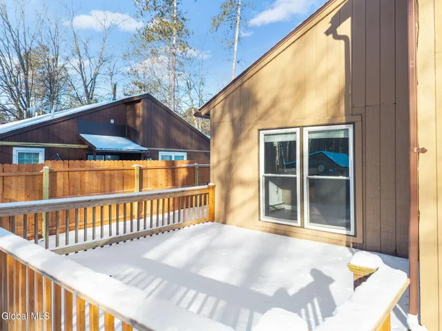 $350,000 | 62 Arrow Wood Place, Malta, NY 12020