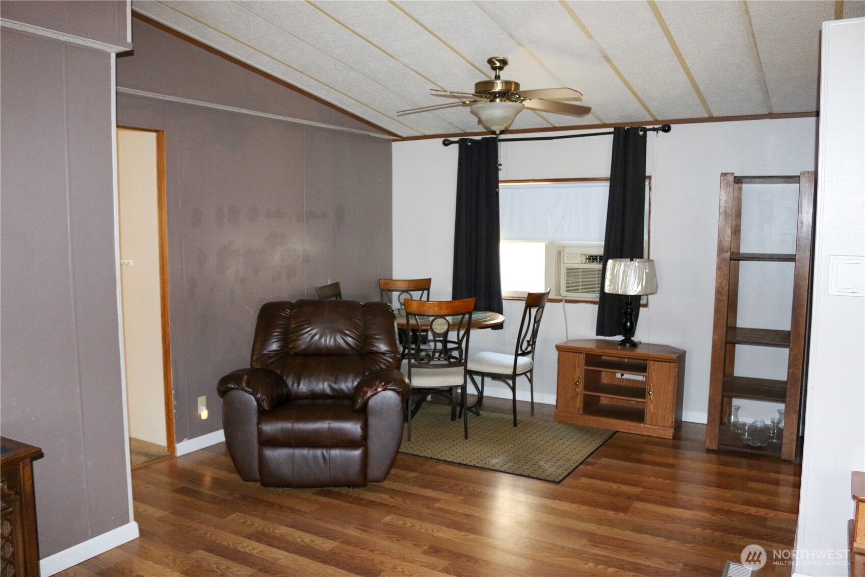 1200 Lincoln Street, Unit 231 Bellingham, WA 98229 - Photo 10 of 21