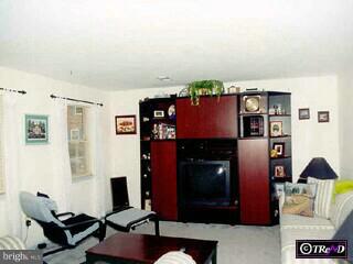 73 Stonegate Road Quakertown, PA 18951 - Photo 4 of 5 Gallery Image 4