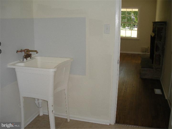1614 Dublin Road Dresher, PA 19025 - Photo 21 of 25 Laundry Room