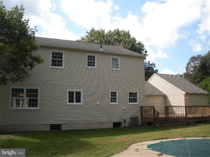 1614 Dublin Road Dresher, PA 19025 - Photo 23 of 25 Exterior Back