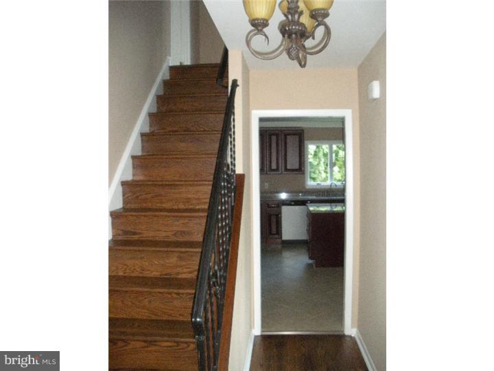1614 Dublin Road Dresher, PA 19025 - Photo 8 of 25 Foyer