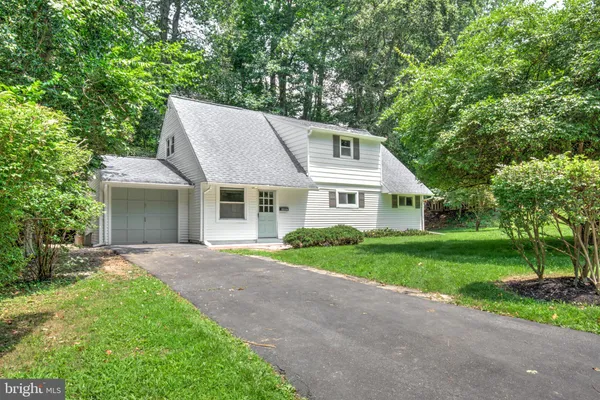 $599,900 | 8407 Hull Drive, Glenside, PA 19038