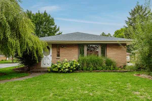 $279,900 | 7001 West Burdick Avenue, Milwaukee, WI 53219