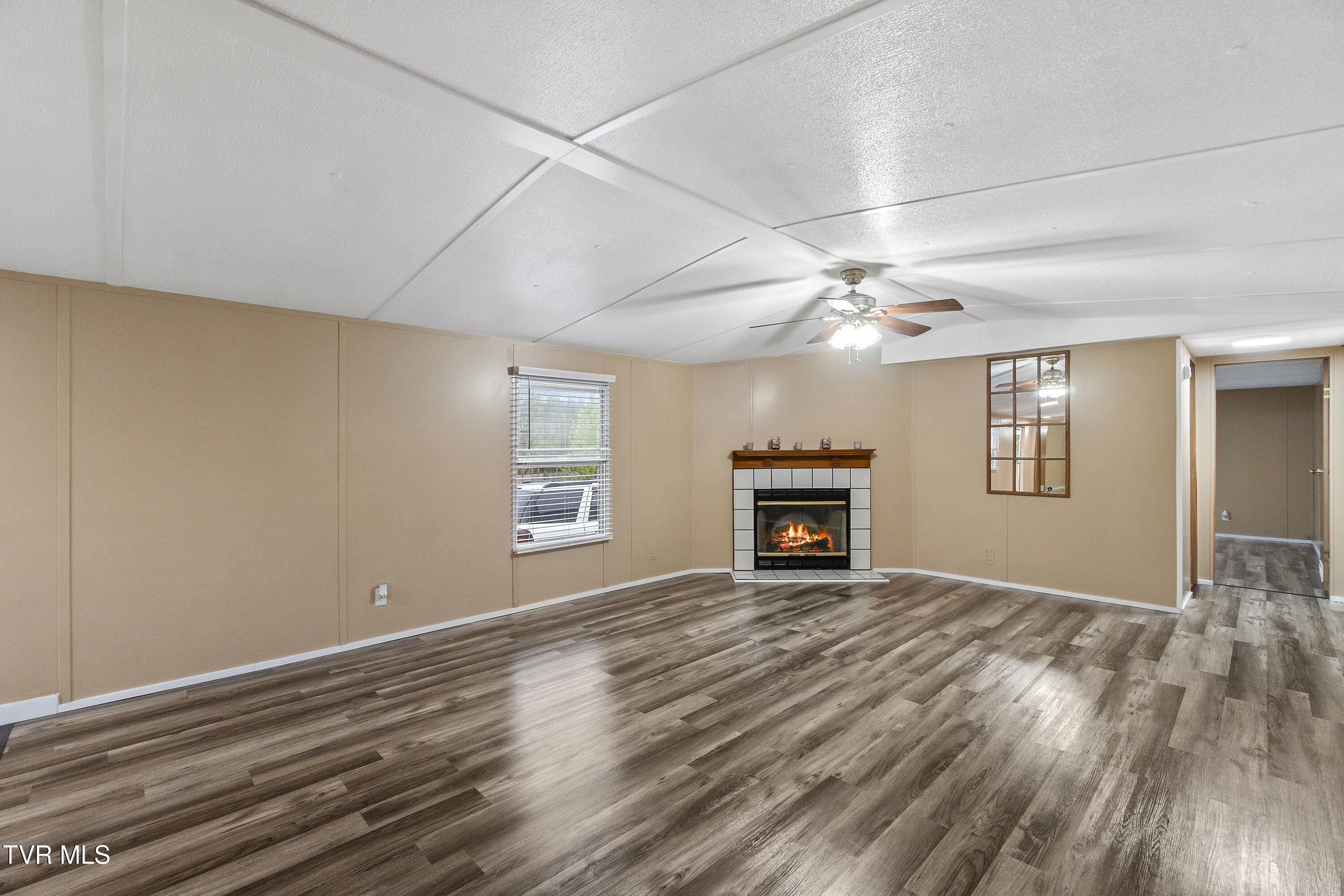 1620 Delta Valley Road Greeneville, TN 37745 - Photo 7 of 46 DSC05394