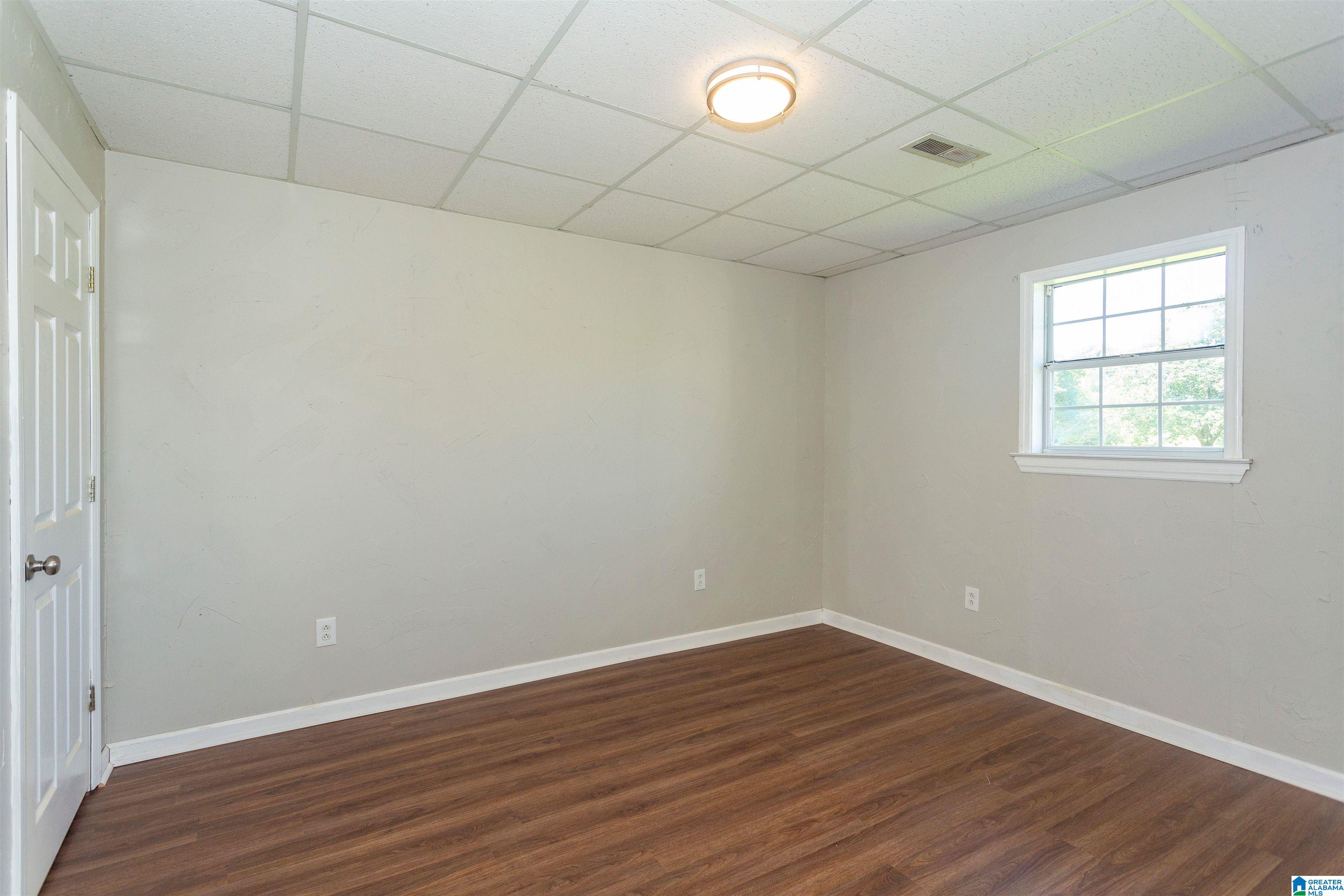 1040 Justice Road Warrior, AL 35180 - Photo 21 of 25