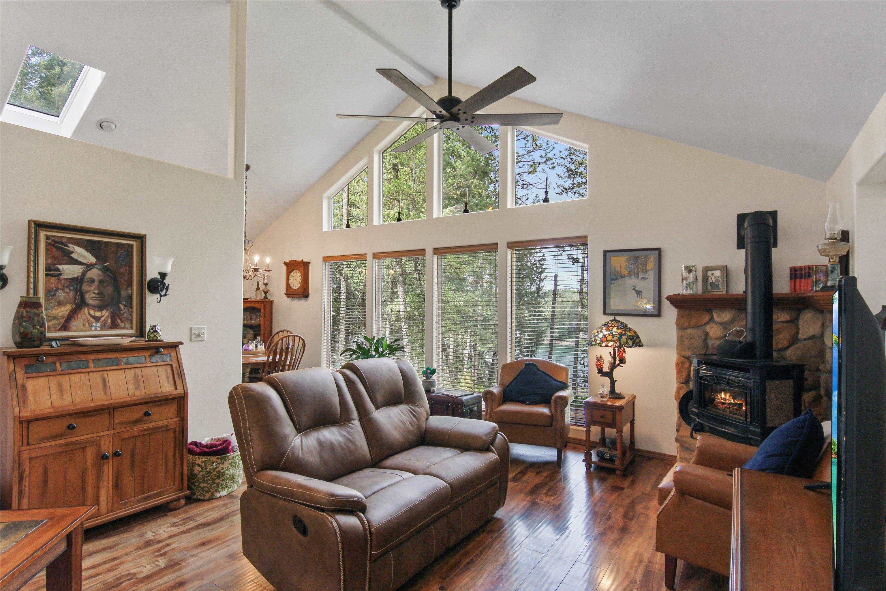 9306 Lake Road Elk, WA 99009 - Photo 8 of 32