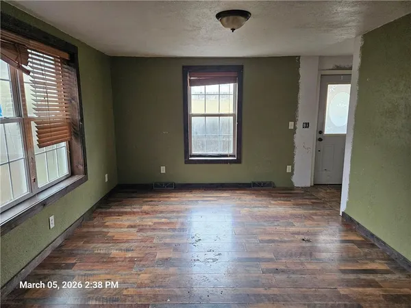 $79,900 | 233 Main Street, Bruin, PA 16022