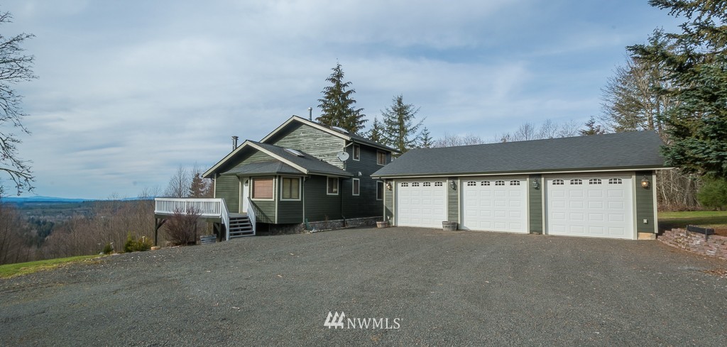 177 Smokey Ridge Road Onalaska, WA 98570 - Photo 2 of 21 Gallery Image 2