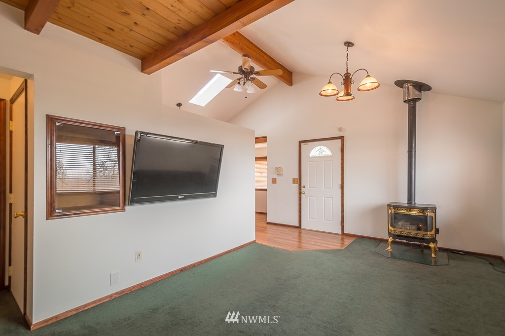 177 Smokey Ridge Road Onalaska, WA 98570 - Photo 14 of 21 Gallery Image 14