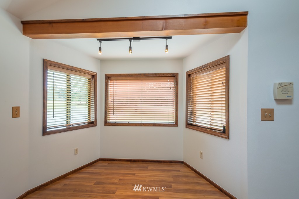177 Smokey Ridge Road Onalaska, WA 98570 - Photo 10 of 21 Gallery Image 10