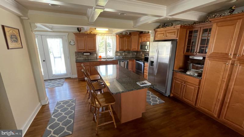 1019 River Road Quarryville, PA 17566 - Photo 11 of 11 Beautiful Kitchen & Ceiling