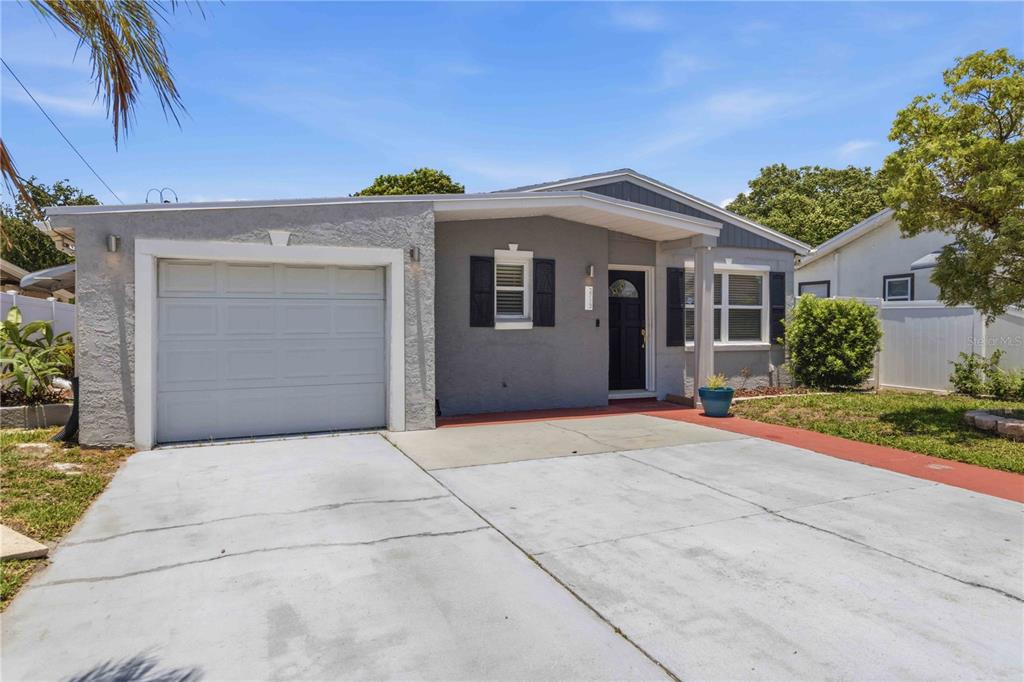 2713 West Braddock Street Tampa, FL 33607 - Photo 12 of 33