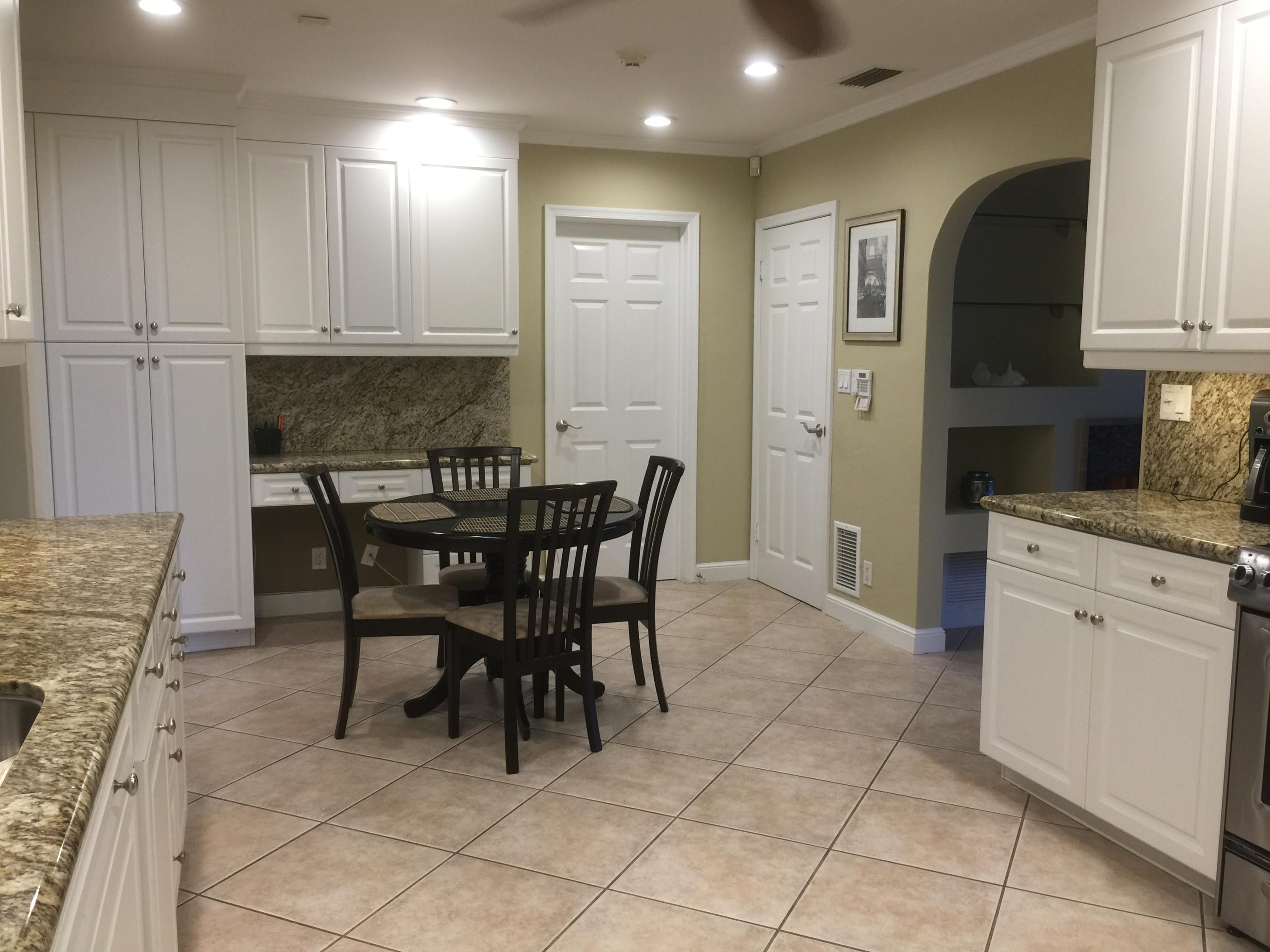 401 Denny Court Boca Raton, FL 33486 - Photo 4 of 16 KITCHEN