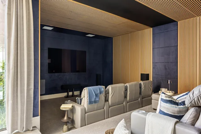 $50,000,000 | 488 South Beach Road, Jupiter Island, FL 33455