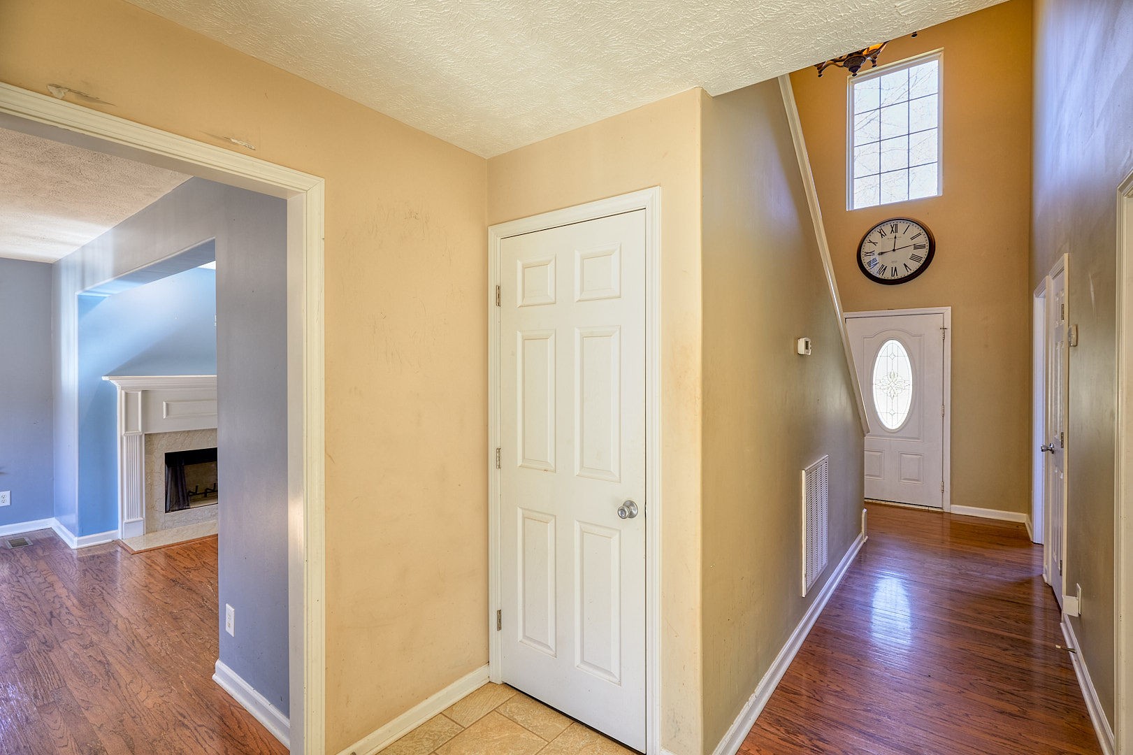 7042 Murfreesboro Road Lebanon, TN 37090 - Photo 21 of 43 a view of hallway with wooden floor