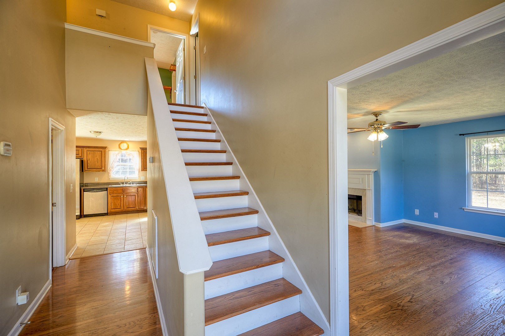 7042 Murfreesboro Road Lebanon, TN 37090 - Photo 8 of 43 a view of a hallway with wooden floor and entryway