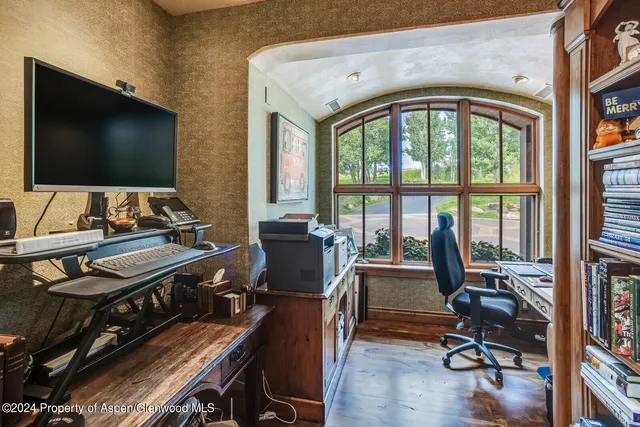 $12,750,000 | 200 Stewart Drive, Aspen, CO 81612