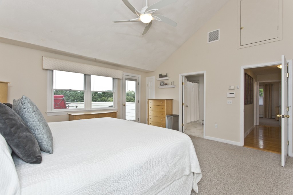 14 Clearwater Road Peabody, MA 01960 - Photo 10 of 30 Gallery Image 10