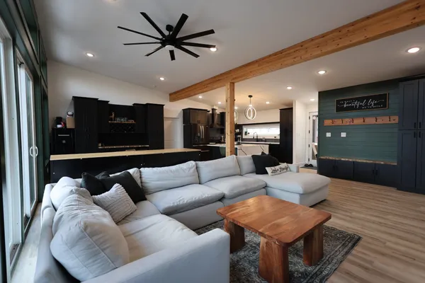 $749,999 | 178 Mullican Drive, Smithville, TN 37166