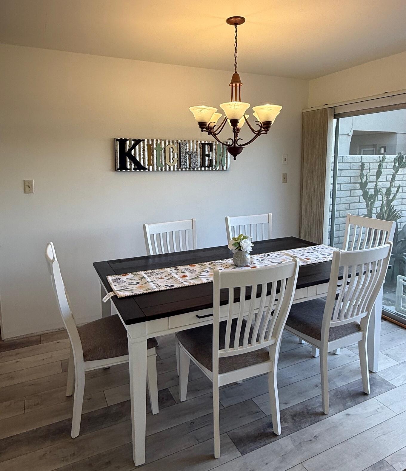69850 Hwy 111 Rancho Mirage Ca, Unit 13 Rancho Mirage, CA 92270 - Photo 11 of 52 Dining Room