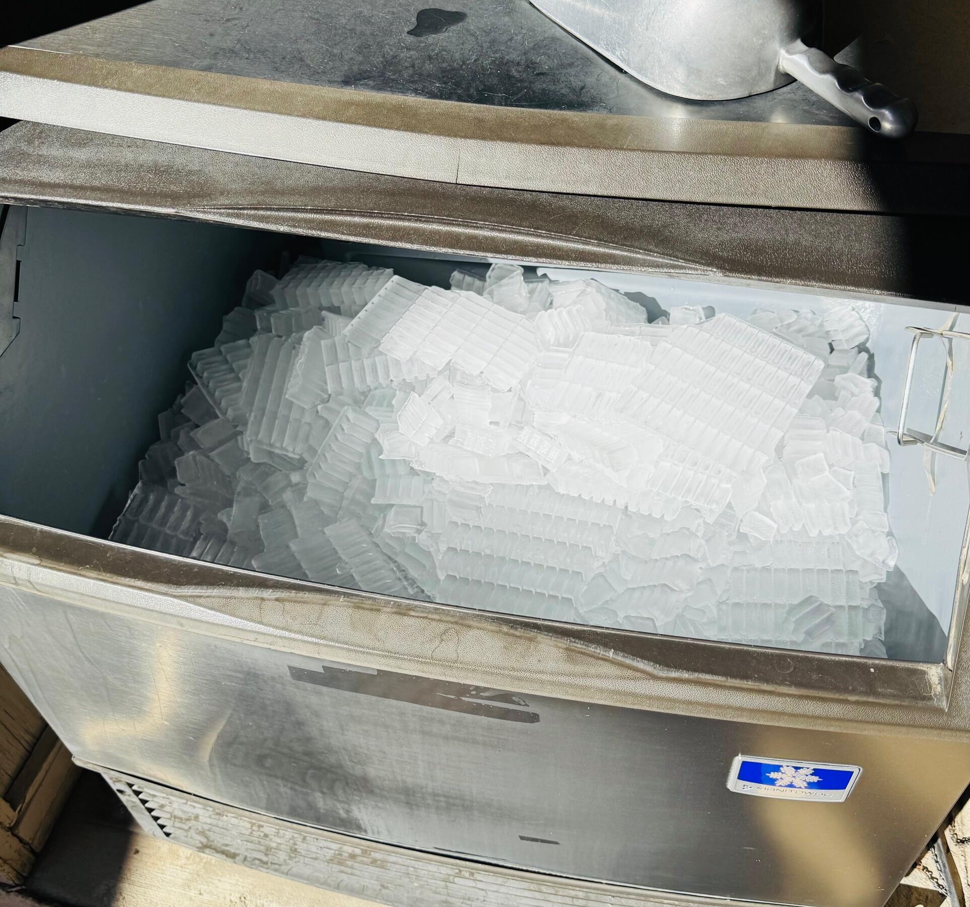 69850 Hwy 111 Rancho Mirage Ca, Unit 13 Rancho Mirage, CA 92270 - Photo 36 of 52 Commercial Ice Machine